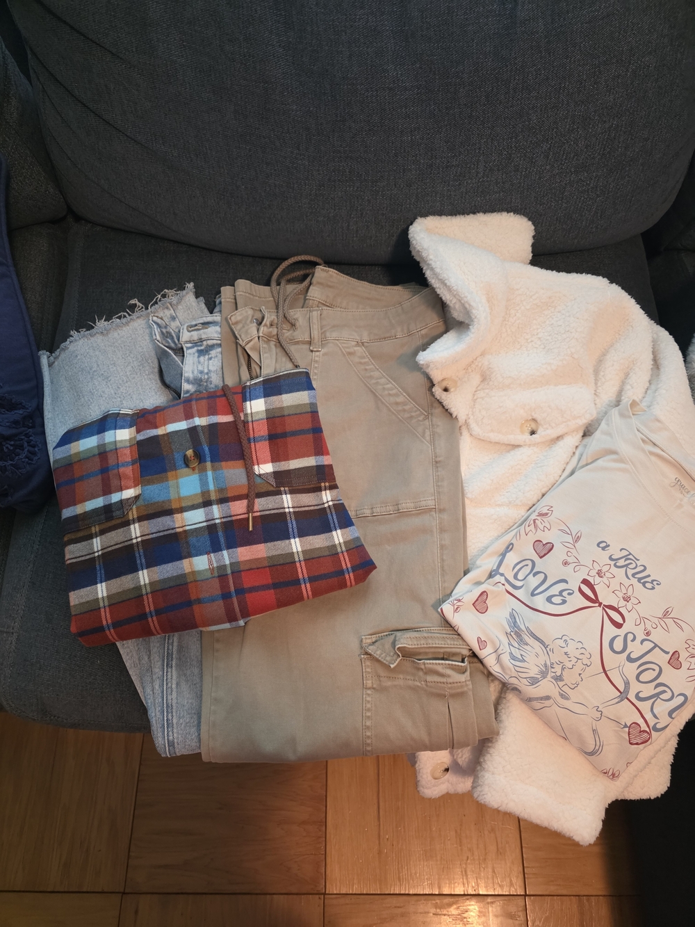 Beige Women's Cargo Jeans - Casual Utility Style